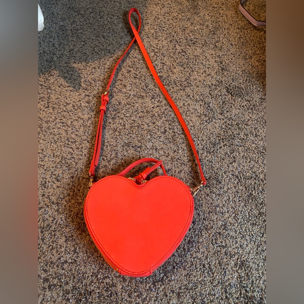 Lauren Conrad heart shaped purse red